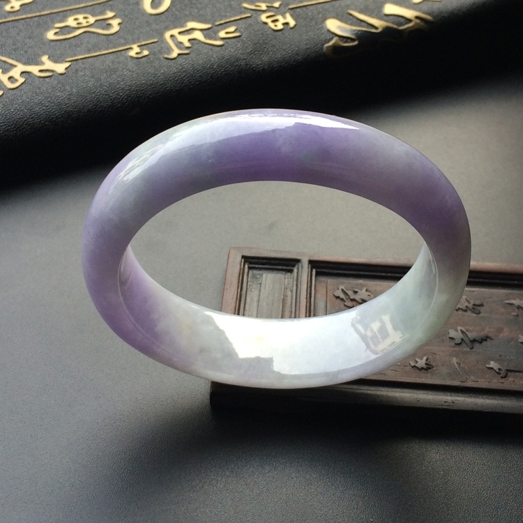(超值推荐)糯冰种紫罗兰贵妃手镯(55.3mm-46.7mm)