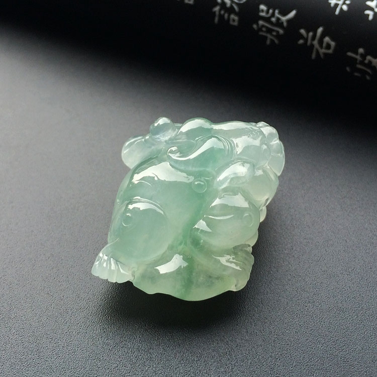 (超值推荐)冰种淡晴水招财进宝挂件