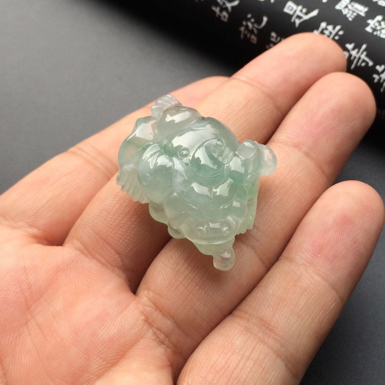 (超值推荐)冰种淡晴水招财进宝挂件