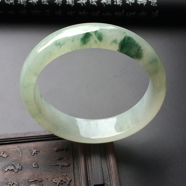 糯冰种飘花手镯(58.1mm)