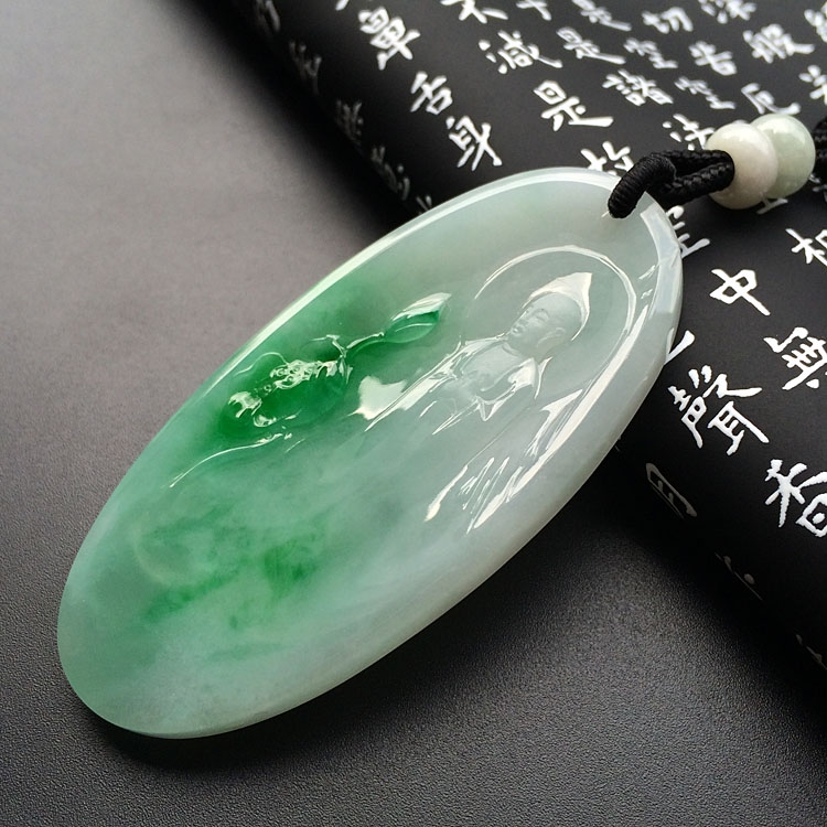 (超值推荐)糯冰种飘翠心莲花开挂件(高松峰大师作品)