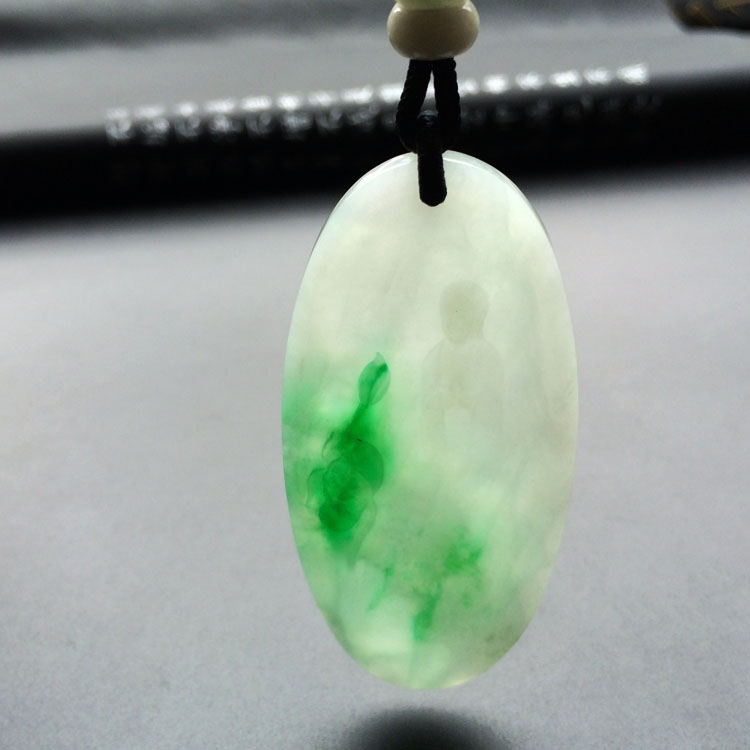 (超值推荐)糯冰种飘翠心莲花开挂件(高松峰大师作品)