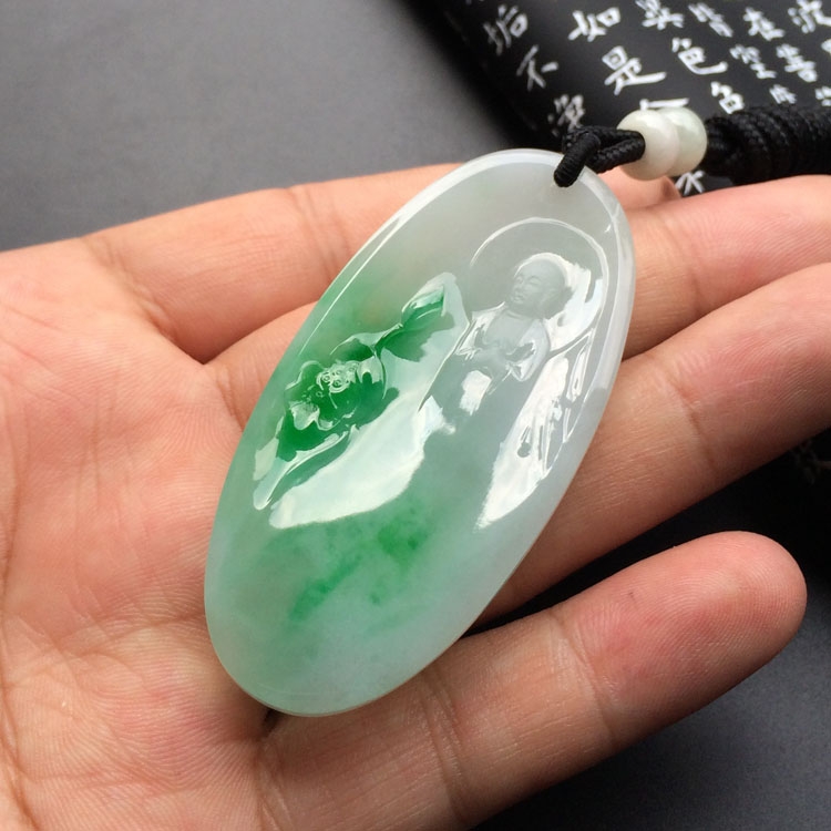 (超值推荐)糯冰种飘翠心莲花开挂件(高松峰大师作品)