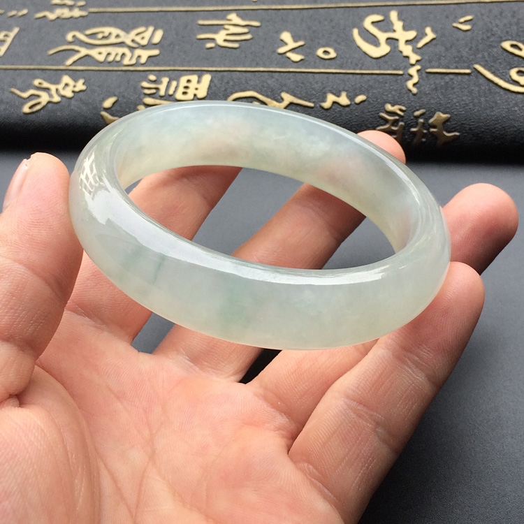 （超值推荐）冰种淡晴水手镯（57.1mm）