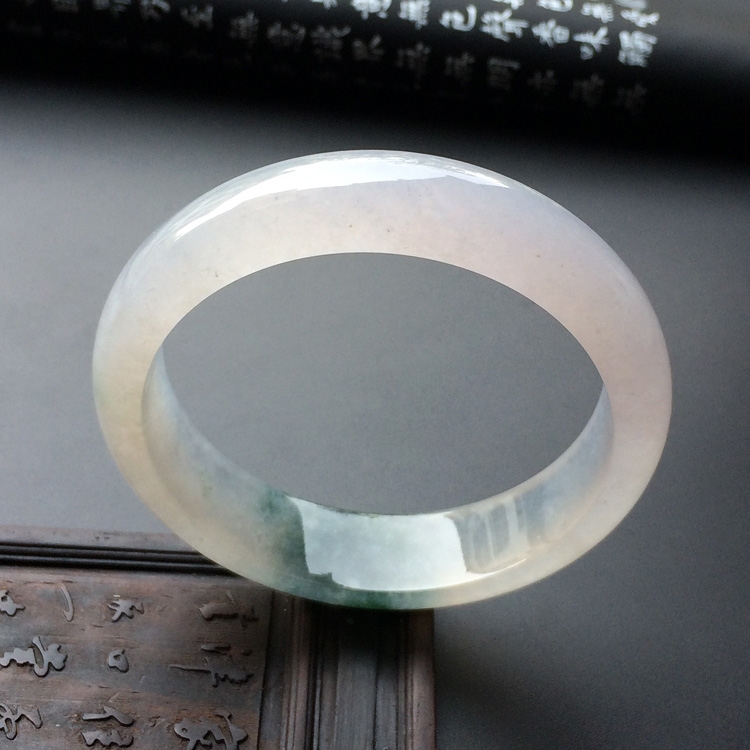 （超值推荐）冰种飘花手镯（56.7mm）