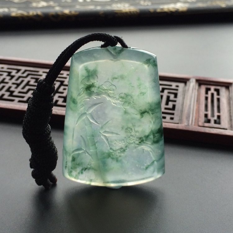 (超值推荐)冰种飘花岁寒三友挂件