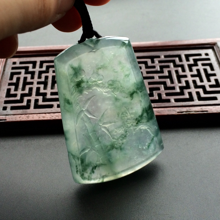 (超值推荐)冰种飘花岁寒三友挂件