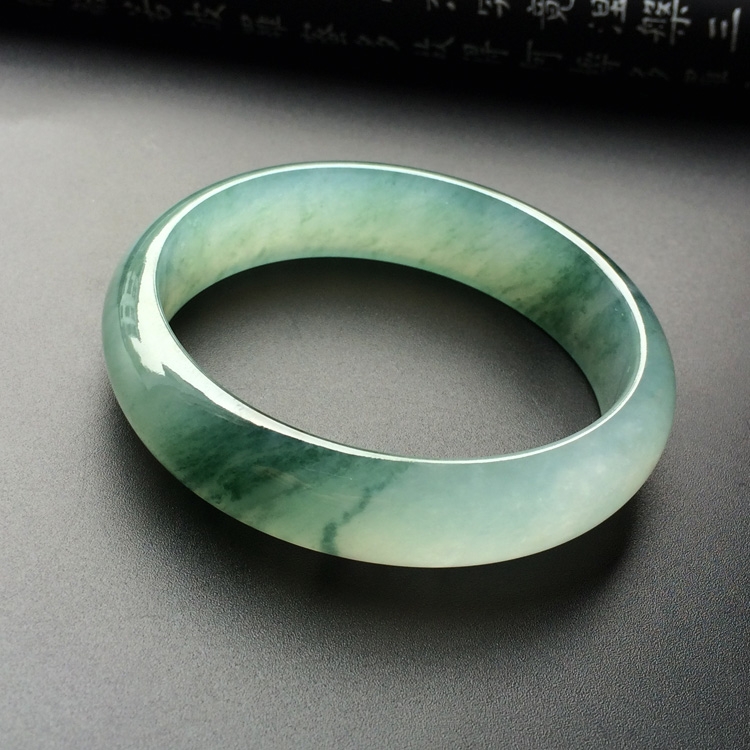 （超值推荐）冰种飘花贵妃镯（53.9mm-49mm）