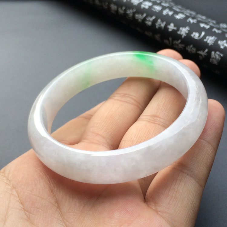（超值推荐）糯冰种飘翠手镯（58.1mm）