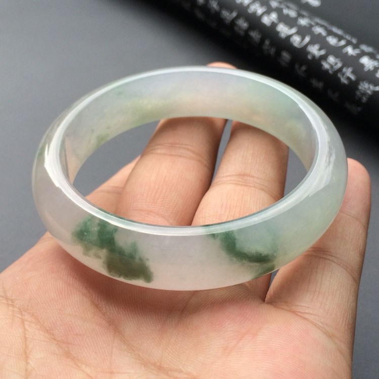 （超值推荐）冰种飘花手镯（56.7mm）
