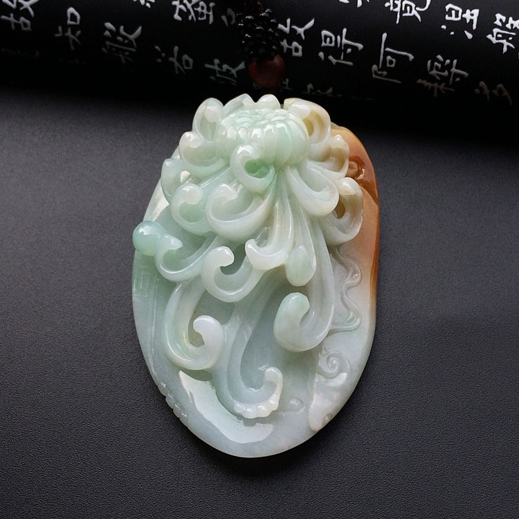 糯冰种黄翡花中隐士挂件