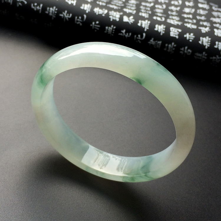 (超值推荐)冰种飘花手镯(55mm-48.5mm)