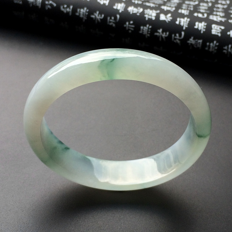 (超值推荐)冰种飘花手镯(55mm-48.5mm)