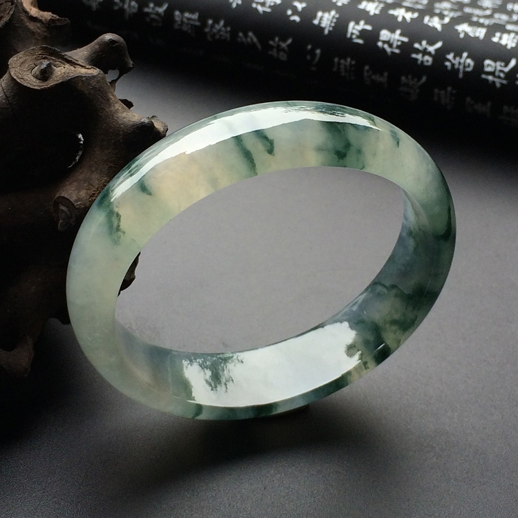 (超值推荐)冰种飘花贵妃手镯(55.6mm-50mm)