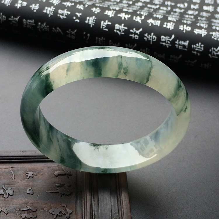 (超值推荐)冰种飘花贵妃手镯(55.6mm-50mm)