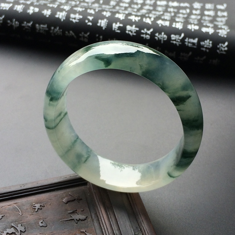 (超值推荐)冰种飘花贵妃手镯(55.6mm-50mm)