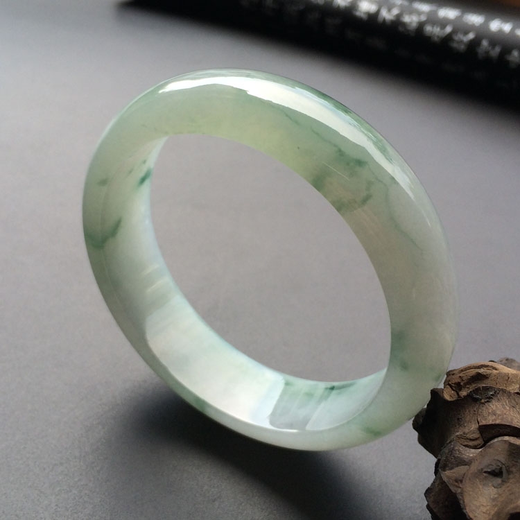 (超值推荐)糯冰种飘花手镯(57.9mm)
