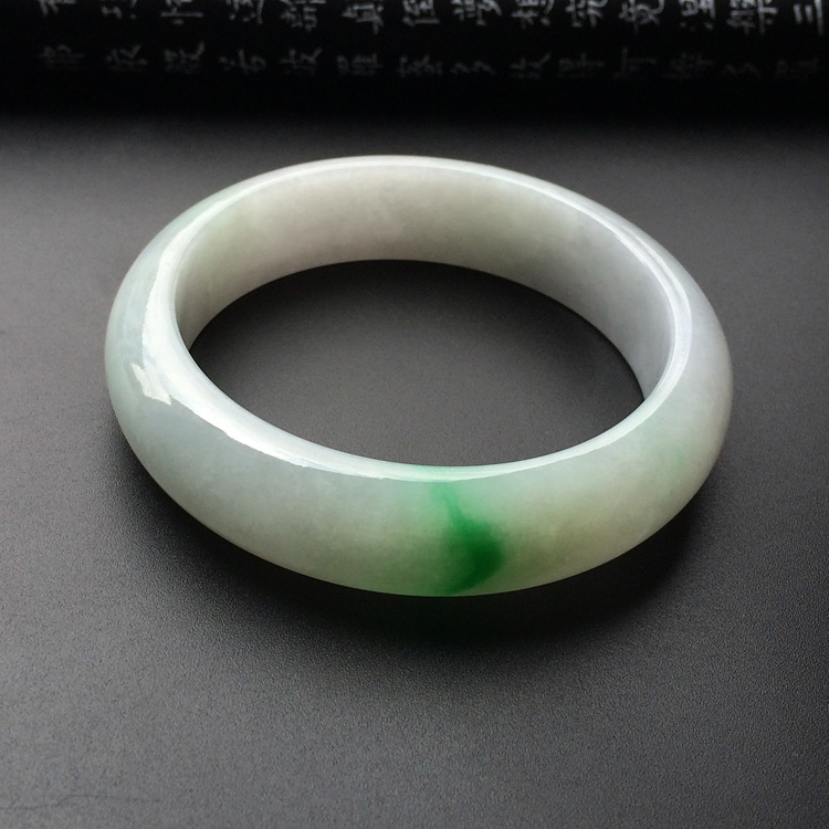 (超值推荐)糯冰种飘翠手镯(56.4mm )