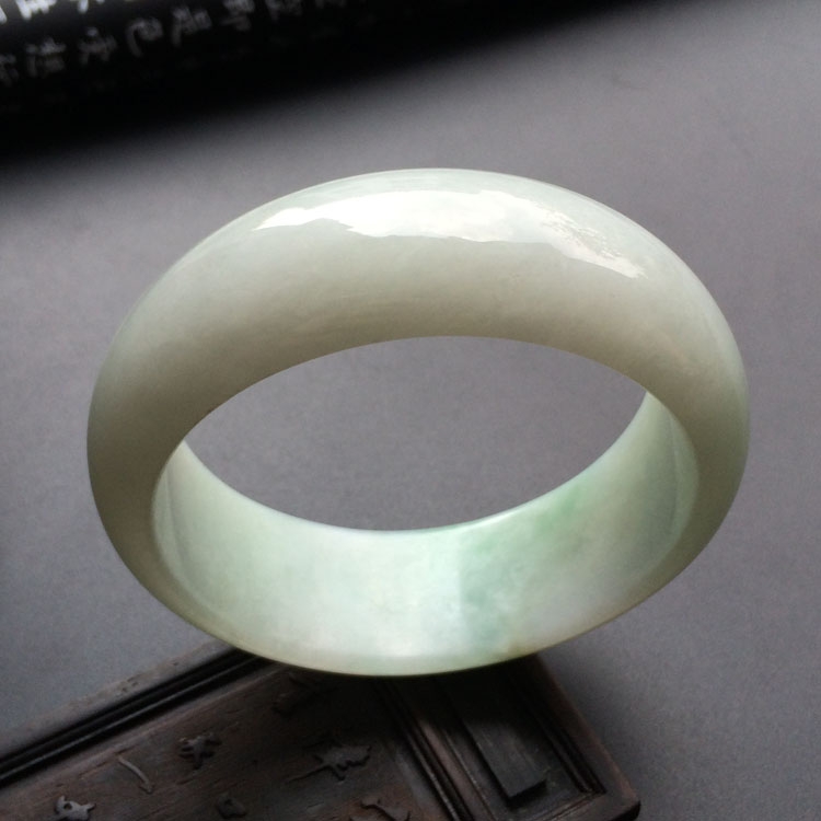 糯冰种晴水手镯（54.7mm）