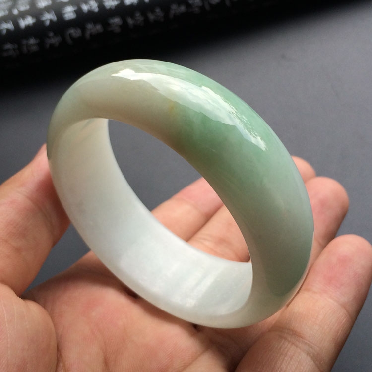糯冰种晴水手镯（54.7mm）