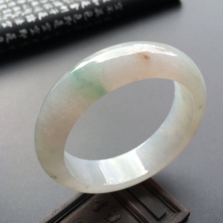 （超值推荐）糯冰种略飘花手镯（57.4mm）