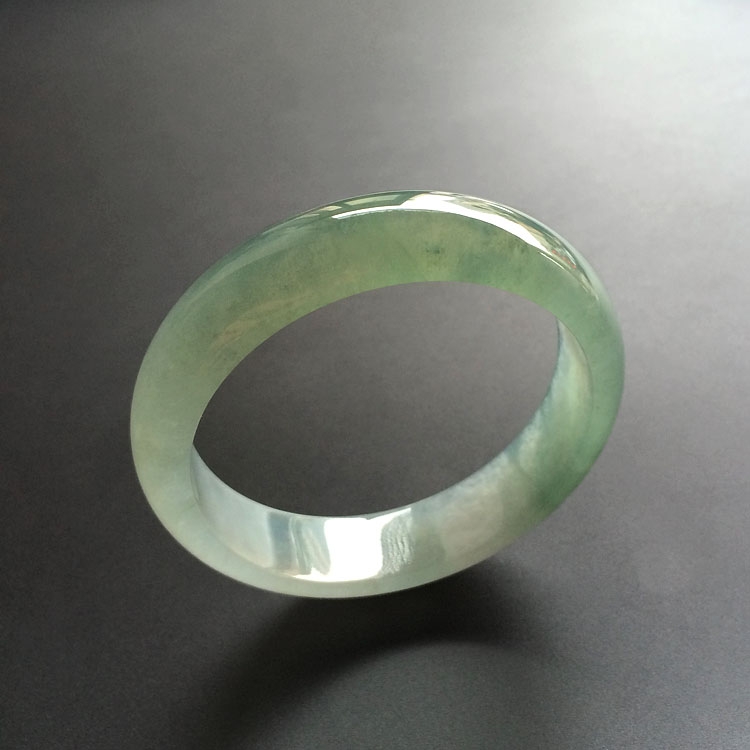 （超值推荐）冰种晴水略飘花手镯（58.6mm）