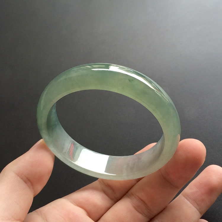 （超值推荐）冰种晴水略飘花手镯（58.6mm）