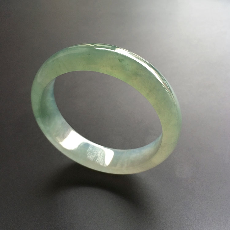（超值推荐）冰种晴水略飘花手镯（58.6mm）