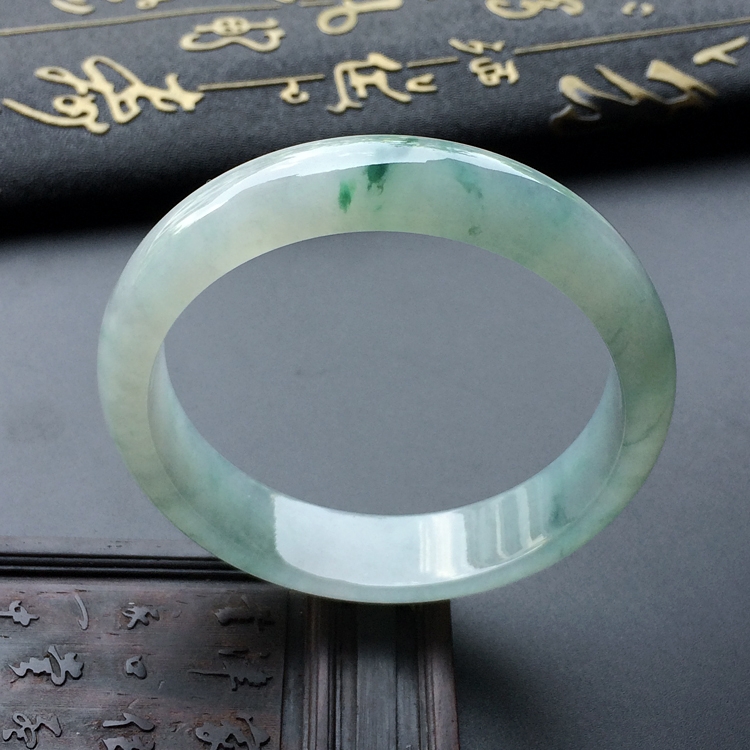 （超值推荐）冰种飘花手镯（57.9mm）