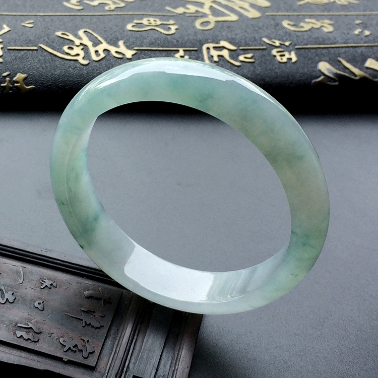 （超值推荐）冰种飘花手镯（57.9mm）