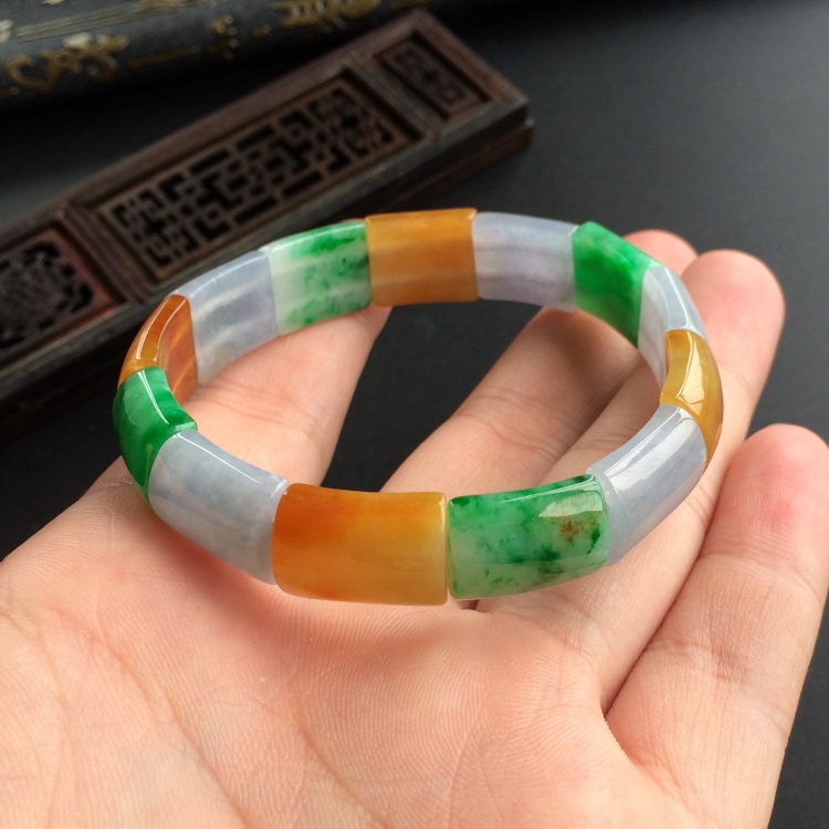 (超值推荐)糯冰种三彩方片手链