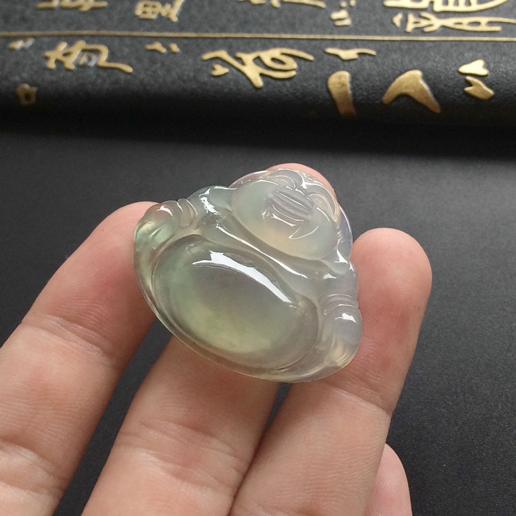 （超值推荐）冰种晴水略飘花玉佛挂件