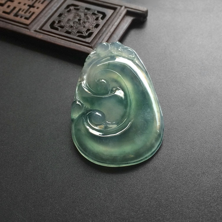 （超值推荐）冰种晴水略飘花如意挂件