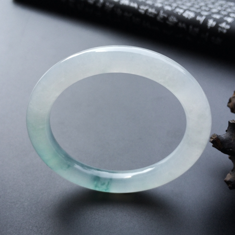 (超值推荐)冰种飘花圆条手镯(53.3mm)
