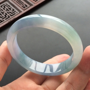 (超值推荐)糯冰种紫罗兰略飘花手镯(56.8mm)