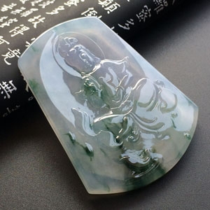 冰种淡紫罗兰飘花观音挂件