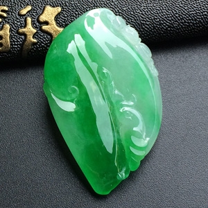 冰种翠色福瓜挂件