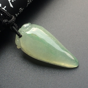 冰种晴水福瓜挂件