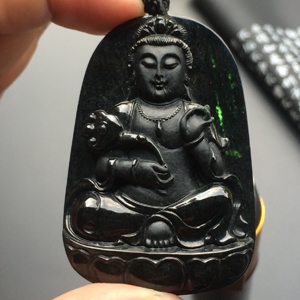 糯冰种墨翠观音挂件