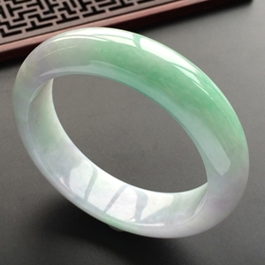 (超值推荐)糯冰种春带彩手镯(57.7mm)