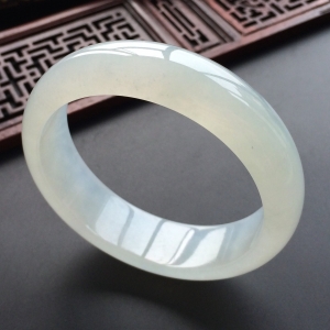 (超值推荐)冰种晴水手镯(57.3mm)
