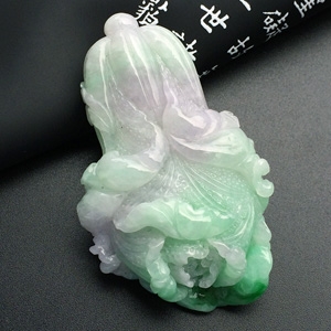 糯冰种春带彩白菜挂件