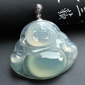 冰种淡晴水玉佛挂件