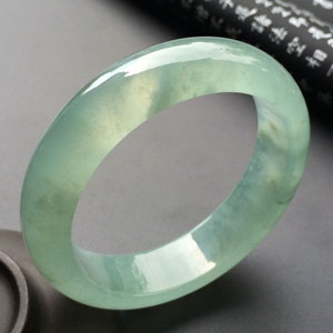 (超值推荐)冰种晴水手镯(58.1mm)