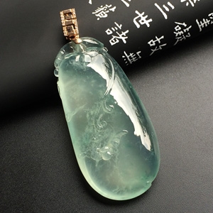 冰玻种飘花福瓜挂件