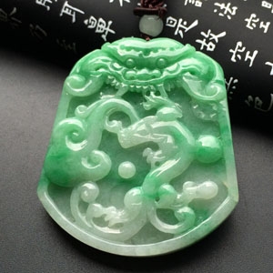 糯冰种翠色望子成龙挂件
