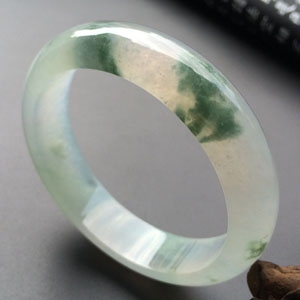 （超值推荐）冰种飘花手镯（56.7mm）