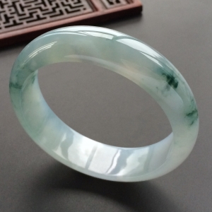 (超值推荐)冰种飘花手镯(57.8mm)