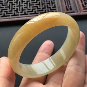 (超值推荐)糯冰种黄翡手镯(58.2mm)