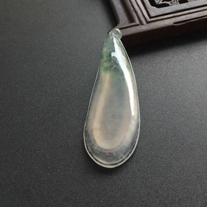 （超值推荐）冰种飘花福瓜挂件